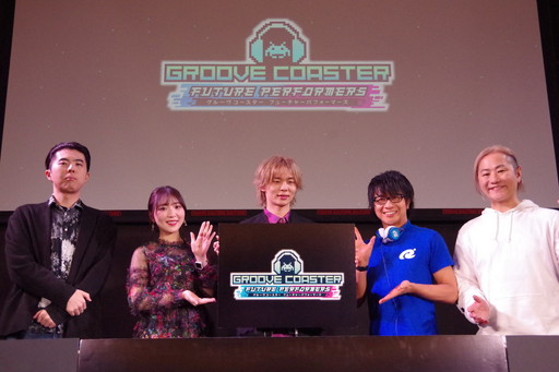 ���������꡼ No.001�Υ���ͥ������ / �ǿ���֥��롼������������ �ե塼���㡼�ѥե����ޡ����פǤϥ��꡼����Υ��ȡ��꡼�⡼�ɤ��о졣�ߥ�DJ�饤�֤�»ܤ��줿����ȯɽ���ݡ���