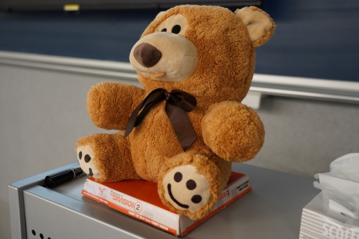 ���������꡼ No.003�Υ���ͥ������ / �桼�ӡ��������եȼ�š�FPS Day X�ײ���ݡ��ȡ���UBIDAY�פΰ����ҤϷ����Ѥ������⥳�ߥ�˥ƥ��򲹤�³���Ƥ���