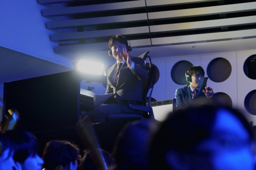 ���������꡼ No.029�Υ���ͥ������ / �桼�ӡ��������եȼ�š�FPS Day X�ײ���ݡ��ȡ���UBIDAY�פΰ����ҤϷ����Ѥ������⥳�ߥ�˥ƥ��򲹤�³���Ƥ���