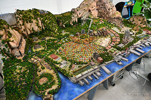 画像ギャラリー No.037のサムネイル画像 / 須田剛一“出奔”につき欠席裁判!!　アドリブか，ムチャぶりか。「ROMEO IS A DEAD MAN」制作の裏側に迫るベテラン＆若手との4人タッグマッチ2連戦