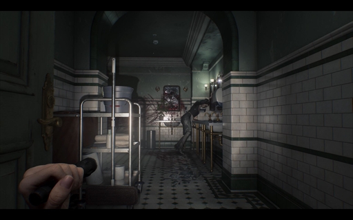 画像ギャラリー No.010のサムネイル画像 / 「バイオハザード レクイエム」最新プレビュー。怯えるグレースと百戦錬磨のレオン――恐怖と戦闘がコントラストを描く“懐かしくも新しいバイオ”