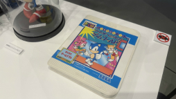 画像ギャラリー No.007のサムネイル画像 / 「ソニック」35周年を記念した展覧会「SONIC the Exhibition -ACROSS GENERATIONS-」レポート。愛あふれるアート作品や初出しの貴重な資料などを展示
