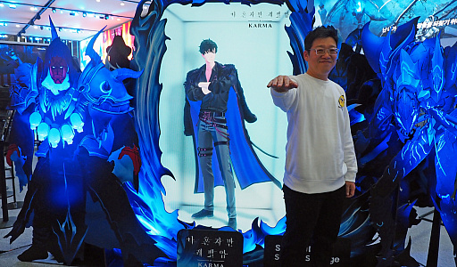 ���������꡼ No.002�Υ���ͥ������ / �Υ��󥿥ӥ塼�ϲ����뤳�ȡֲ�������٥륢�åפʷKARMA�פǡ���ȯ�ؤȸ���ؤ����Ƥ�������� �ܤ�27ǯ��