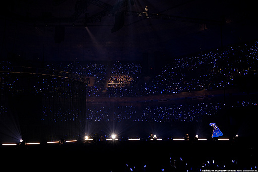 画像ギャラリー No.018のサムネイル画像 / 「アイマス」如月千早の武道館単独公演「OathONE」をレポート。765プロの蒼き歌姫が，花道を歩き，美しい歌声を響かせた