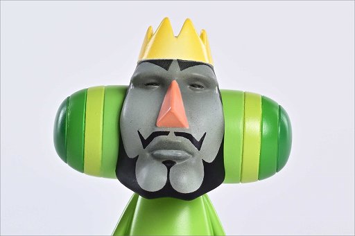 画像ギャラリー No.013のサムネイル画像 / 「塊魂」の王子と王様をフィギュア化。王子は設定どおりの5cm,王様は全高51cmで2027年11月発売