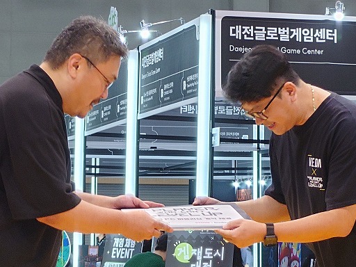 ꡼ No.003 | å奢ǯ٥1ץ쥤䡼פҲ𡣥饤ȥ졼˥ѥV.E.D.AפȯΥοBIC2025