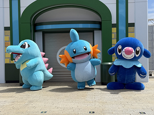 画像ギャラリー No.020のサムネイル画像 / 「ぽこ あ ポケモン」の世界へつながるゲートが横浜赤レンガ倉庫に開通! 「リアル『ぽこポケ』体験!『ブクブクうみぞこの街』」を先行体験