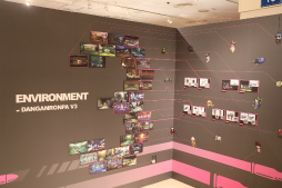 画像ギャラリー No.014のサムネイル画像 / 「ダンガンロンパ15周年記念展」が3月16日まで東京・上野にて開催中。シリーズならではのギミックが施された,ファン必見の展示が満載