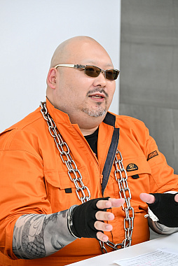 画像ギャラリー No.007のサムネイル画像 / 仲村宗悟さん＆間宮康弘さんは模範囚？　それとも……。圧倒的自由度の脱獄RPG「Back to the Dawn」ボイスキャストインタビュー【PR】