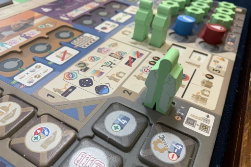 ꡼ No.016Υͥ / Υץ쥤ݡϽŤΤ˷ڤ αιԥܥɥ֥饯ƥå롼פϡ߷Ūʥᥫ˥ܤ椯參ץʤä