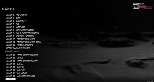 画像ギャラリー No.025のサムネイル画像 / 膨大な数のスイッチや計器におののく。「Reentry - A Space Flight Simulator」で，アポロ宇宙船の操縦（のごく一部）を体験してみた