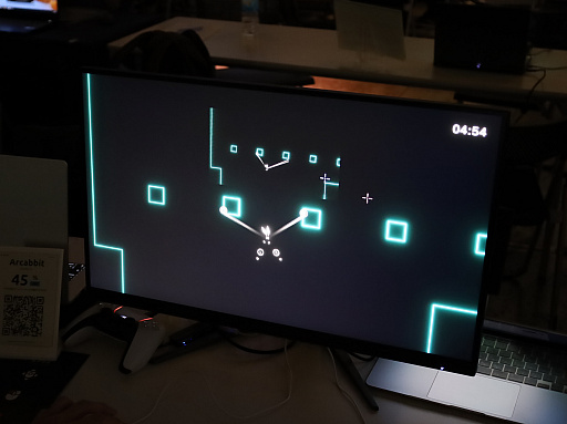 画像ギャラリー No.001のサムネイル画像 / 左右2本のフックを駆使する高難度2Dワイヤーアクションゲーム「アルカビット」をプレイ