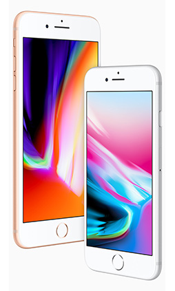 画像集 No.003のサムネイル画像 / Apple，前面ほぼ全体を有機ELパネルが覆う「iPhone X」を発表。既存路線を継承するスマートフォン「iPhone 8 Plus」「iPhone 8」も