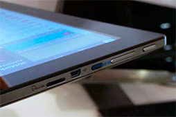 ���������꡼ No.026�Υ���ͥ������ / ASUS��������Atom����Android���֥�åȤȤʤ��Fonepad�פ�4��25����ȯ�䡣SIM���å��ե꡼��3G�̿���ǽ���