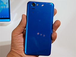 ꡼ No.041 | KDDI2013ߥǥ륹ޡȥե֥åȤ򿨤äƤڥåϲǻȤ˹פŤ餷ʤΩ