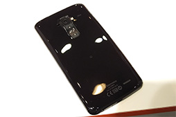 画像集#009のサムネイル/KDDIの2014春モデルのスマートフォン＆タブレットをチェック。大画面ファブレットにコンパクトなハイスペック機と充実したラインナップ