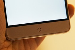 ꡼ No.011 | ZTEοSIMåե꡼ޥۡBLADE V7 MAXץƥȥݡȡʻȤˤϤӤǤϸ̤