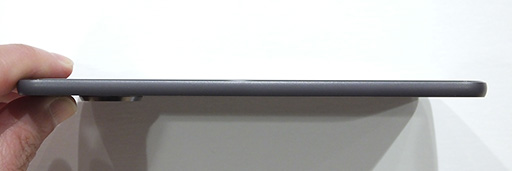 画像ギャラリー No.008のサムネイル画像 / Motorolaの新SIMフリースマホ「Moto Z」&「Moto Z Play」をじっくりチェック。ベンチは不許可でもデレステはプレイしてきた