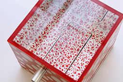 ���������꡼ No.033�Υ���ͥ������ / ���λ���ˤ����ߤ���������Υ��󥻥ץȥ�ǥ���о졣�̿��Ǹ����au Design project 15��ǯ��ǰŸ����ץ�ݡ���