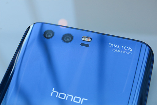 Huawei，ミドルクラス市場向けのSIMロックフリースマートフォン「honor
