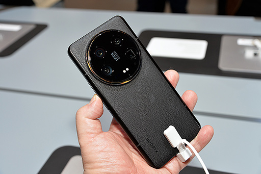 画像ギャラリー No.004のサムネイル画像 / Xiaomiが2024年モデルのハイエンドスマホ「Xiaomi 14 Ultra」などを発表。Leicaと協業した4眼式カメラを搭載