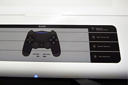 画像集#004のサムネイル/［E3 2013］PlayStation 4にさっそく触ってみた。「DUALSHOCK 4」は持ちやすさとアナログスティック＆トリガーの操作性が向上