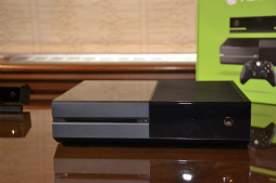 ꡼ No.003Υͥ / Xbox Oneסȯ2014ǯɤµǥ󥹥ȥ졼  줿Xbox ץ쥹饦ɥơ֥ɤݡ
