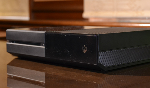 ꡼ No.017Υͥ / Xbox Oneסȯ2014ǯɤµǥ󥹥ȥ졼  줿Xbox ץ쥹饦ɥơ֥ɤݡ