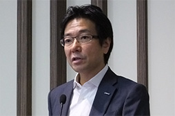 ������#002�Υ���ͥ���/���ܥޥ��������եȤ�2015ǯ�ٷб�����������򳫺š���Ĵ��Windows���֥�åȤϥ�����5���������Xbox One�Ϥɤ����롩