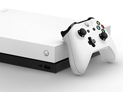 白モデルの「Xbox One X」と「Xbox Elite Wireless Controller」が数量限定で2018年11月8日に発売