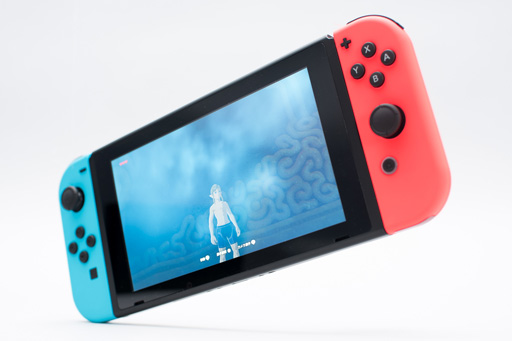 「Nintendo Switch」分解レポート。「任天堂はどんな新しいことを提供してくれるのか」と期待が膨らむ内部構造だ - 4Gamer.net