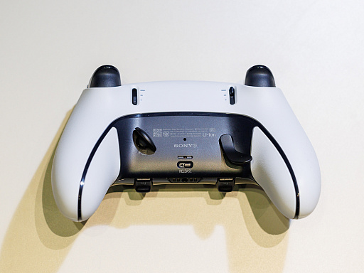 PS5用新型コントローラ「DualSense Edge」試用レポート。繊細な操作を 