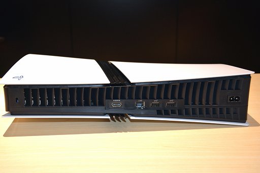 ꡼ No.016 | PlayStation 5 Pro׳εäȽĤĹʤäPS5ϡեå°ǲ֤ǥե