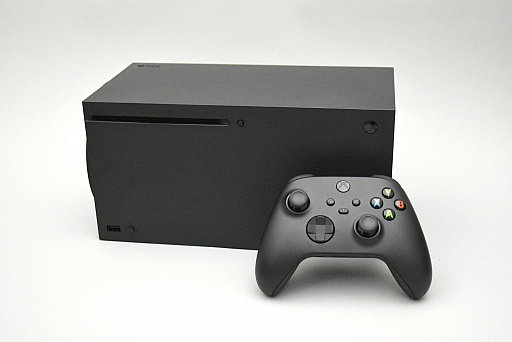 Xbox one x本体新品未開封2台セット