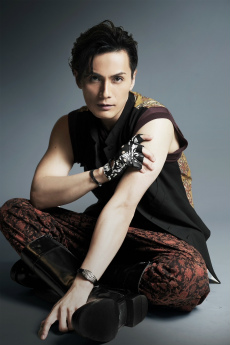 画像ギャラリー No.007のサムネイル画像 / セガ,ショートドラマ参入! 加藤和樹さん出演「拾ったわんこは冷徹社長 〜私にだけ甘嚙みしてくる件〜」が8月29日よりBUMP独占配信