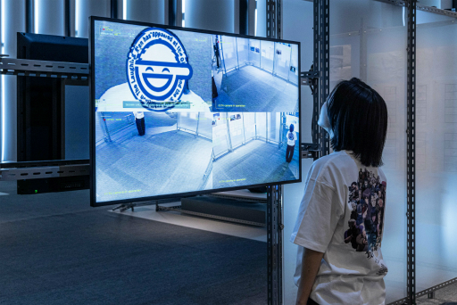 画像ギャラリー No.021のサムネイル画像 / 「攻殻機動隊展 Ghost and the Shell」内覧会レポート。アニメ全作品を横断的に網羅した見ごたえのある展覧会を，ARタチコマの解説付きで楽しめる