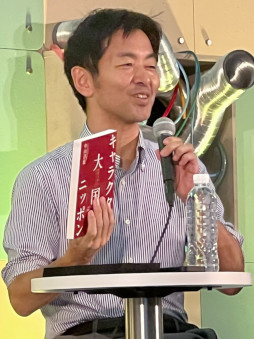 画像ギャラリー No.002のサムネイル画像 / エンタメ社会学者の中山淳雄氏とDeNAの田中翔太氏がエンタメをマクロ分析。日本のコンテンツは注目されているが,英語人材の不足という課題も