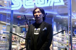 画像ギャラリー No.004のサムネイル画像 / 「SEGA STORE TOKYO」オープニングセレモニーをレポート。店舗限定アイテムも含め多彩なラインナップに注目だ