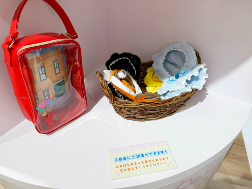 ���������꡼ No.013�Υ���ͥ������ / �Х�����ʥॳ���θ�������åס֥Х�����ʥॳ Cross Store�פ���ë�˥����ץ󡣥ե����奢����֤��������ޤ��ä��ʤɤ�����������