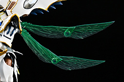 Thumbnail image of image gallery No. 032 /[Review]“METAL BUILD DRAGON SCALE Servine (White Treasure)” Fantastic and living details give it a unique presence