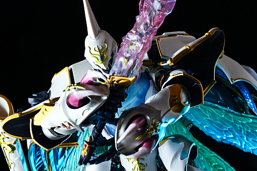 Thumbnail image of image gallery No.045 /[Review]“METAL BUILD DRAGON SCALE Servine (White Treasure)” Fantastic and living details give it a unique presence