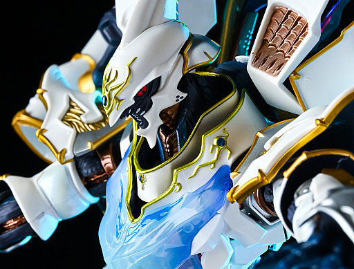 Thumbnail image of image gallery No. 047 /[Review]“METAL BUILD DRAGON SCALE Servine (White Treasure)” Fantastic and living details give it a unique presence