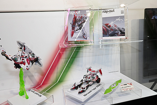 画像ギャラリー No.019のサムネイル画像 / 初音ミクがメカっぽくなって合金可動フィギュアに。本日から秋葉原で開催されている「METAL BUILD EXPO」をレポート