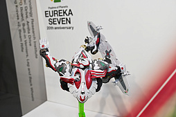 画像ギャラリー No.021のサムネイル画像 / 初音ミクがメカっぽくなって合金可動フィギュアに。本日から秋葉原で開催されている「METAL BUILD EXPO」をレポート