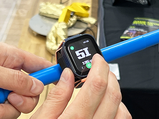 画像ギャラリー No.029のサムネイル画像 / 「TOKYO INDIE GAMES SUMMIT 2026」出展作品レポート（変わったコントローラ編）。ピザを焼き，ポップコーンを頂戴し，ビールで流し込んだ末，レジェンドクリエイターと遊んだ