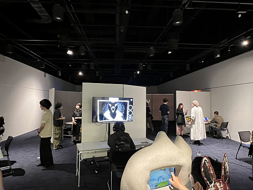 画像ギャラリー No.013のサムネイル画像 / インディーゲーム展覧会「Dissonance #1『不穏』」レポート。恐怖の手前にある「気配」と，欠落の美学が紡ぐゲーム体験とは