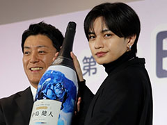 中島健人さん，AKB48，中川翔子さん，キズナアイさん，ポムポムプリン，小野田紀美さんが「第1回 日本推し活大賞 2026」を受賞。初開催の表彰式をレポート