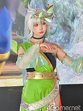 画像ギャラリー No.215のサムネイル画像 / TGS 2026 コンパニオン＆コスプレイヤー写真集（ZIPファイルなし）をお届け。10年に1度の豊潤なみずみずしさに恵まれた258枚！