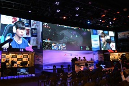 画像ギャラリー No.001のサムネイル画像 / 韓国最大級のe-Sports施設「Nexon Arena」を見学。ほぼ毎日試合が行われ観戦も楽しめる