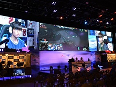 ڹe-SportsߡNexon Arenaפ򸫳ءۤ礬Ԥڤ